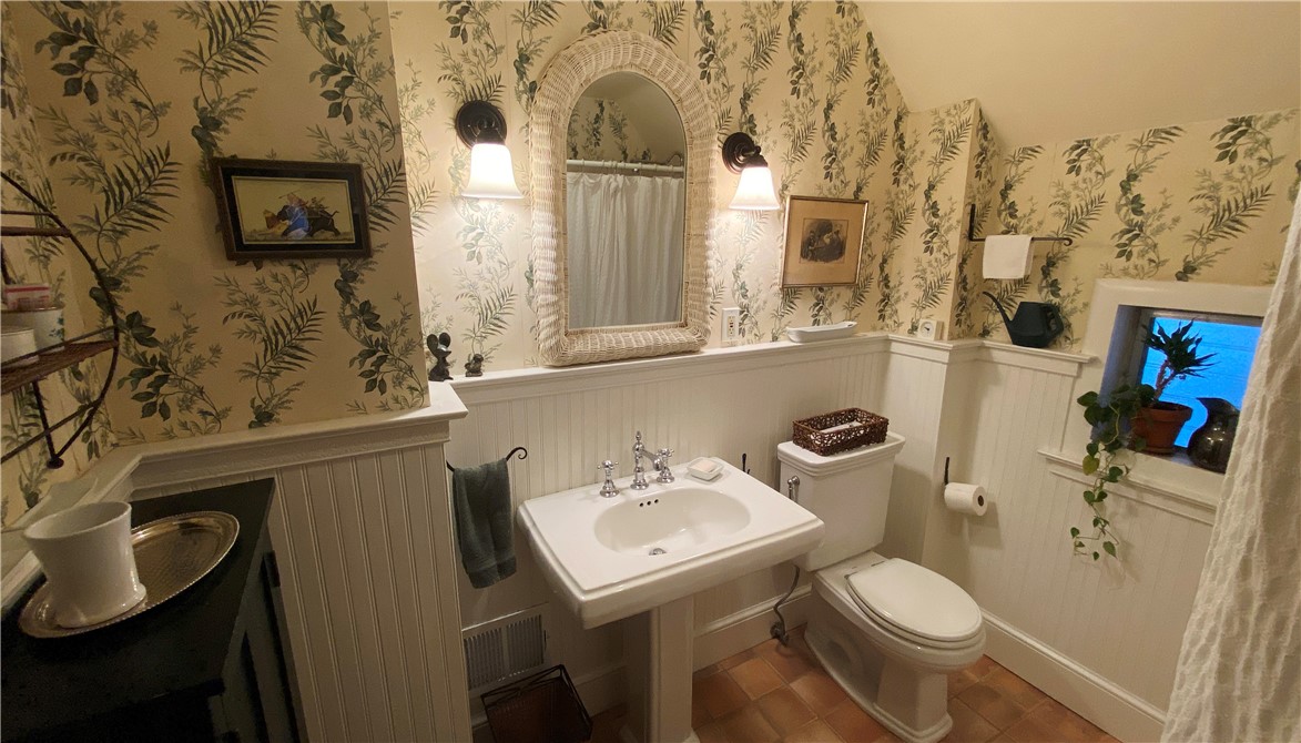 49 Vick Park B Rochester, NY 14607 - Photo 35 of 45