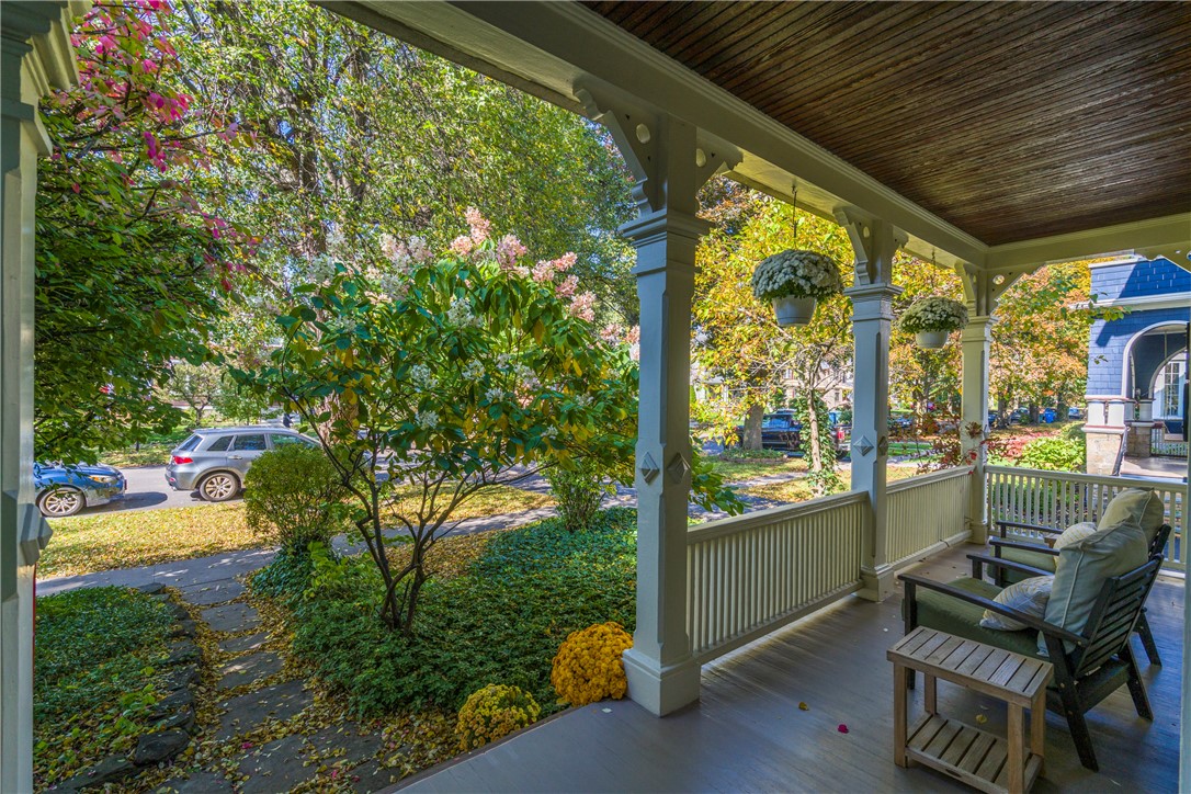 49 Vick Park B Rochester, NY 14607 - Photo 5 of 45