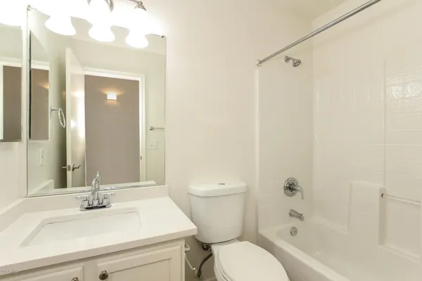 $1,850 | 15814 West Jackson Street, Goodyear, AZ 85338