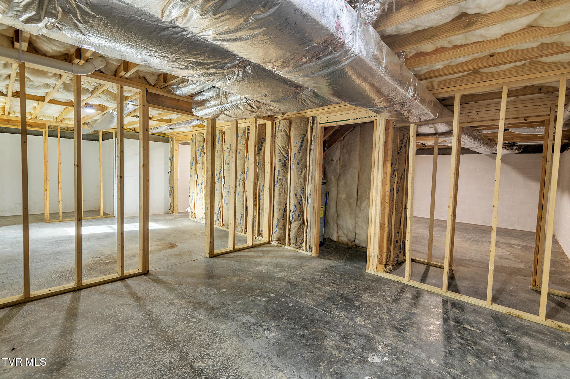 1111 Vestal Court Greeneville, TN 37745 - Photo 47 of 55 D-Neas-1111-Vestal-Interior-1256