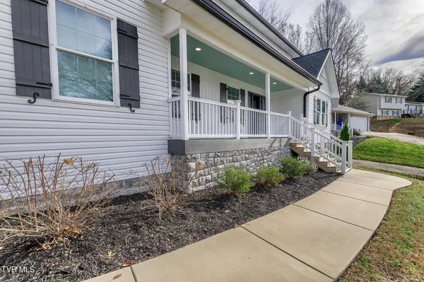 $569,900 | 1111 Vestal Court, Greeneville, TN 37745