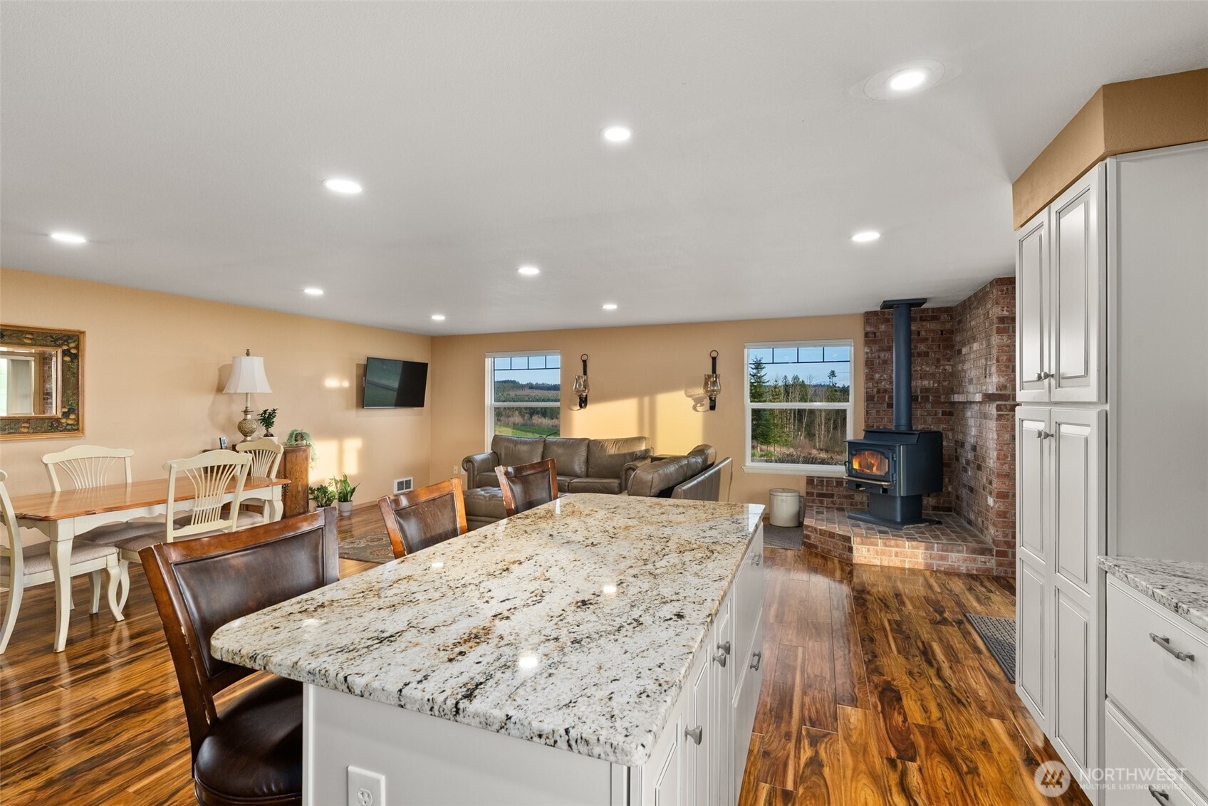 198 Short Road Onalaska, WA 98570 - Photo 15 of 40 a large kitchen with lots of counter space