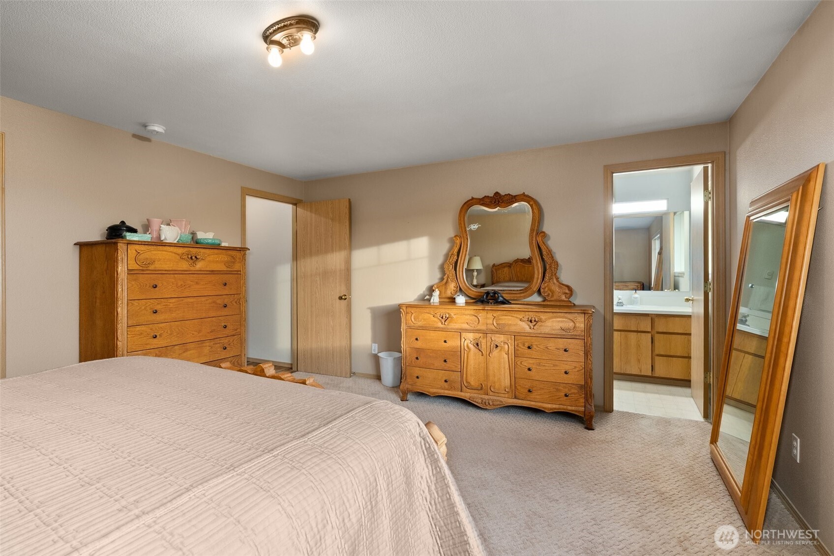 198 Short Road Onalaska, WA 98570 - Photo 17 of 40 a bedroom with a bed and furniture