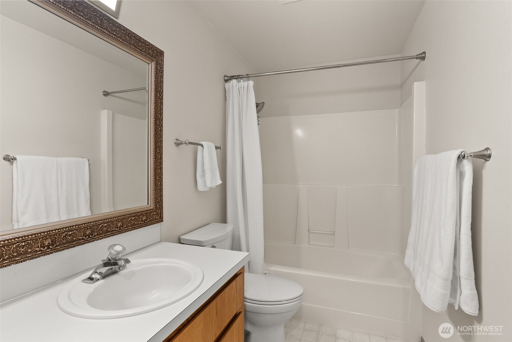 198 Short Road Onalaska, WA 98570 - Photo 20 of 40 a bathroom with a sink toilet and shower