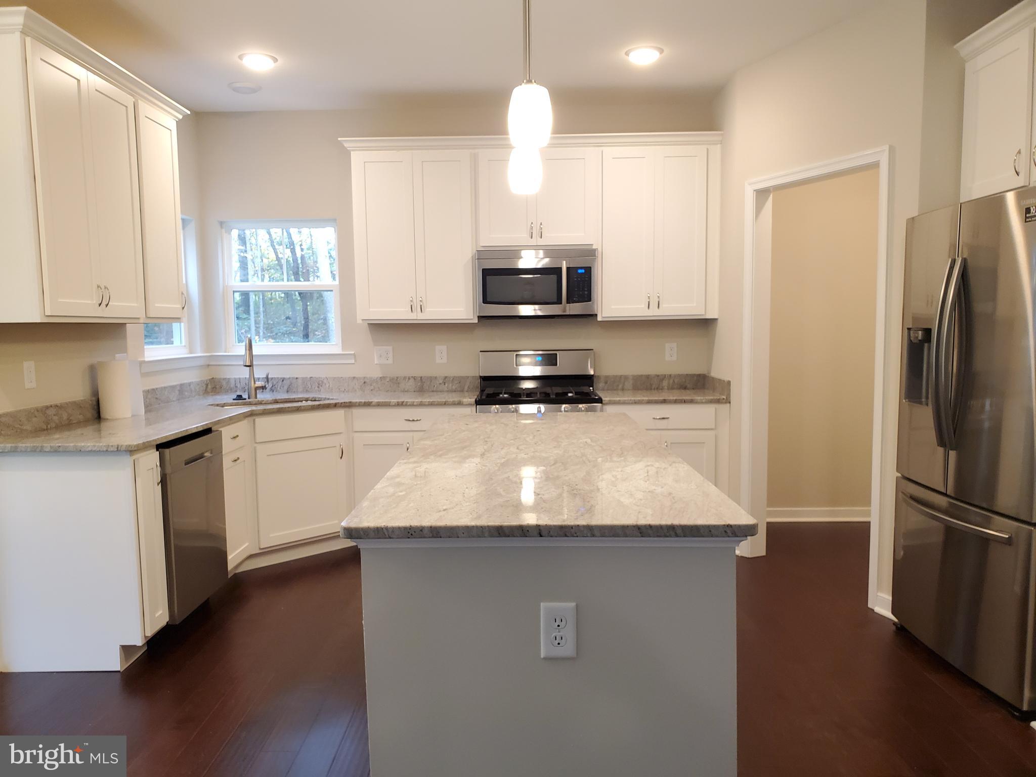 142 Little Whim Road Fredericksburg, VA 22405 - Photo 2 of 19