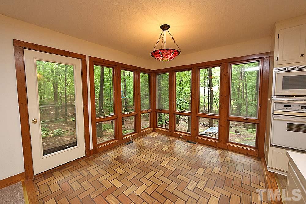 10205 Roadstead Way West Raleigh, NC 27613 - Photo 4 of 22 a very nice looking room with a large window