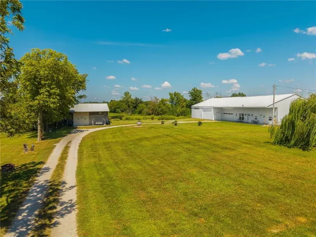 $1,250,000 | 25826 Cr 200 Route, Unit RURAL, Bogard, MO 64622