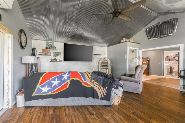 $1,250,000 | 25826 Cr 200 Route, Unit RURAL, Bogard, MO 64622