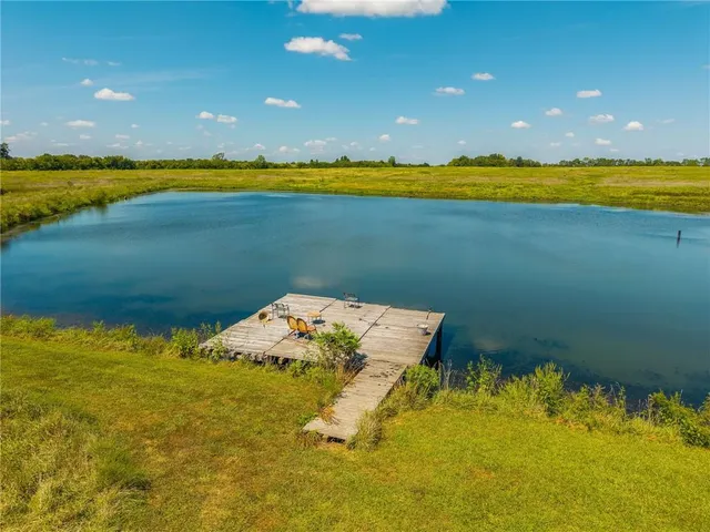 $1,250,000 | 25826 Cr 200 Route, Unit RURAL, Bogard, MO 64622