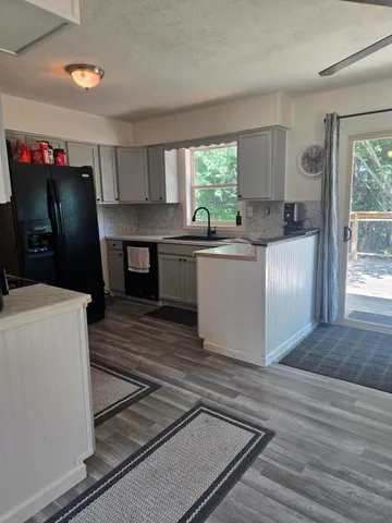 $190,000 | 9918 Pueblo Trail, Evart, MI 49631