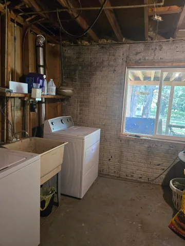 $190,000 | 9918 Pueblo Trail, Evart, MI 49631