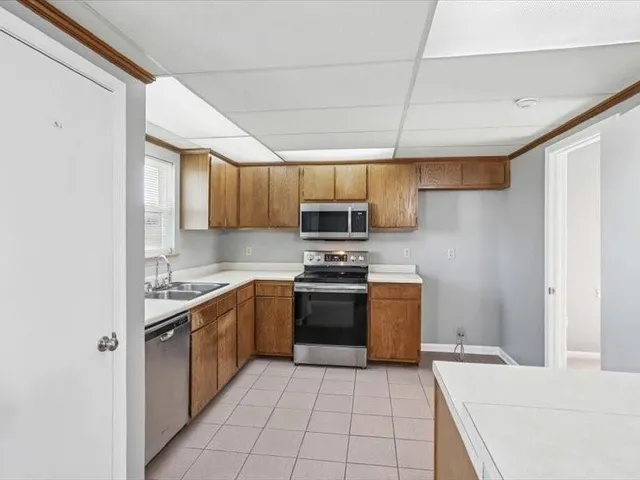 $245,000 | 3939 Bayou Oaks Drive, Harvey, LA 70058