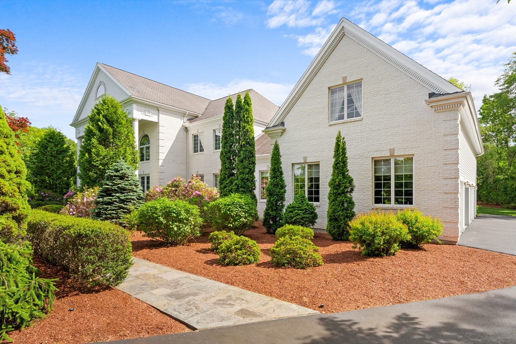 6 Steel Road Hopedale, MA 01747 - Photo 2 of 42