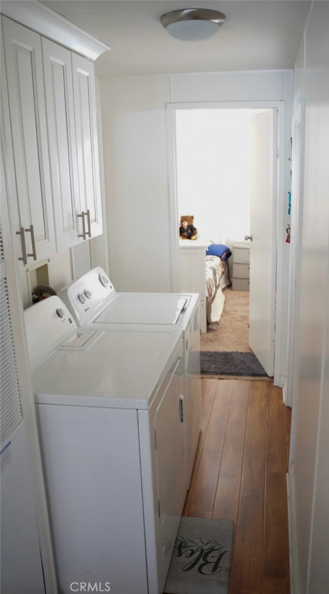 1010 Terrace Road, Unit 38 San Bernardino, CA 92410 - Photo 15 of 16 a utility room with dryer and washer