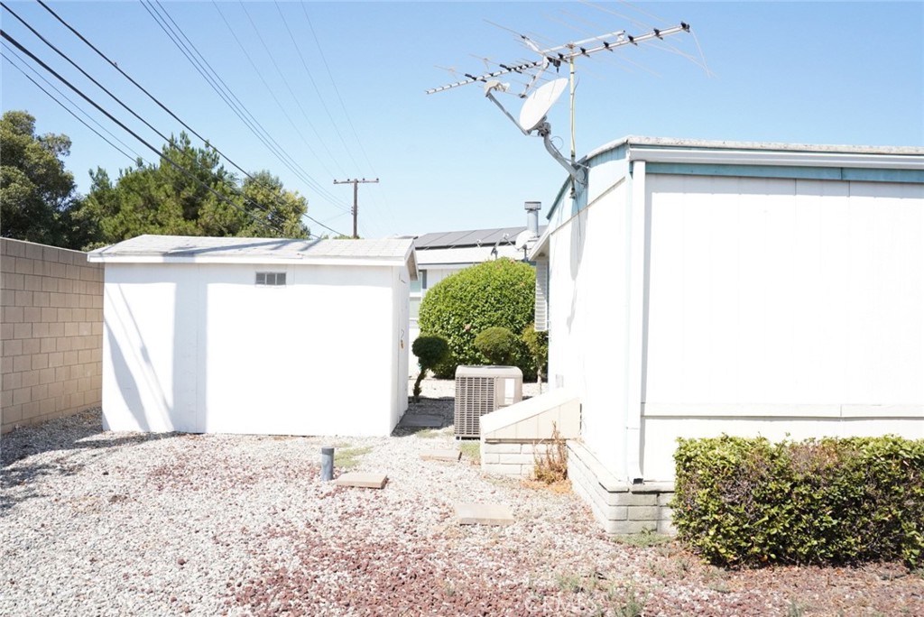 1010 Terrace Road, Unit 38 San Bernardino, CA 92410 - Photo 16 of 16 a view of a backyard