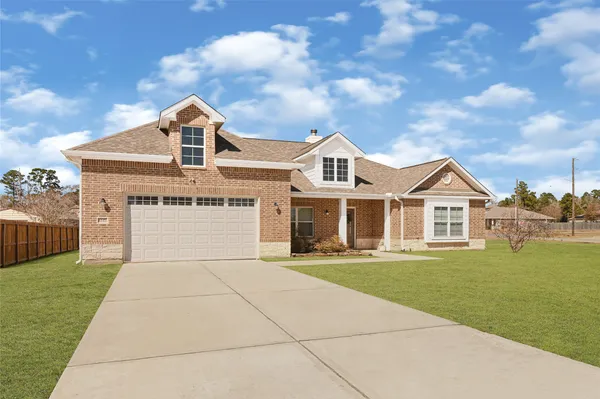 $413,000 | 12371 North Chestnut Hills Road, Conroe, TX 77303