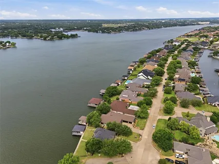 $1,150,000 | 2406 River Road, Granbury, TX 76048