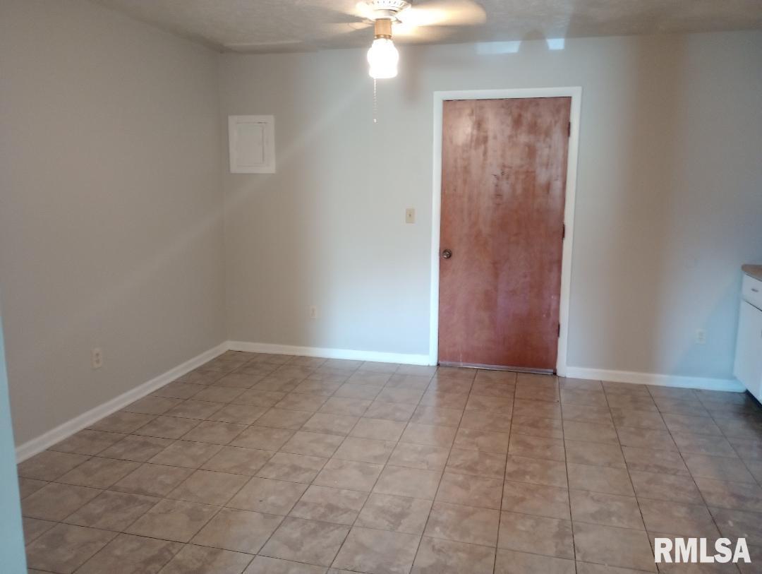 1848 South Main Street, Unit A Jacksonville, IL 62650 - Photo 15 of 17