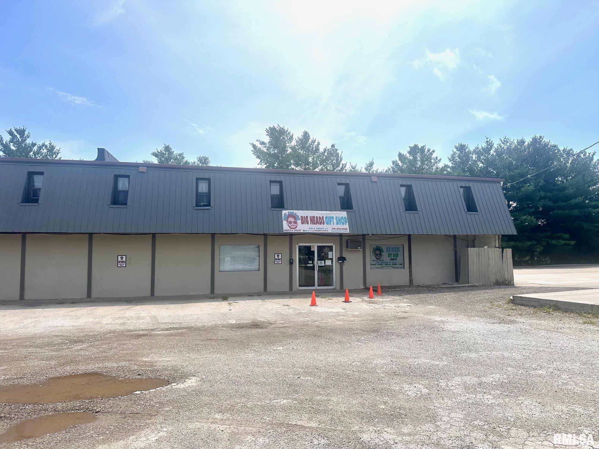 1848 South Main Street, Unit A Jacksonville, IL 62650 - Photo 4 of 17