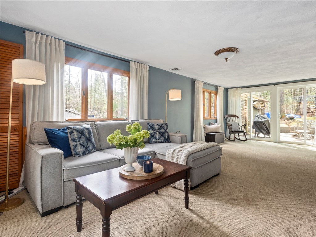 1031 Town Farm Road Coventry, RI 02816 - Photo 24 of 34
