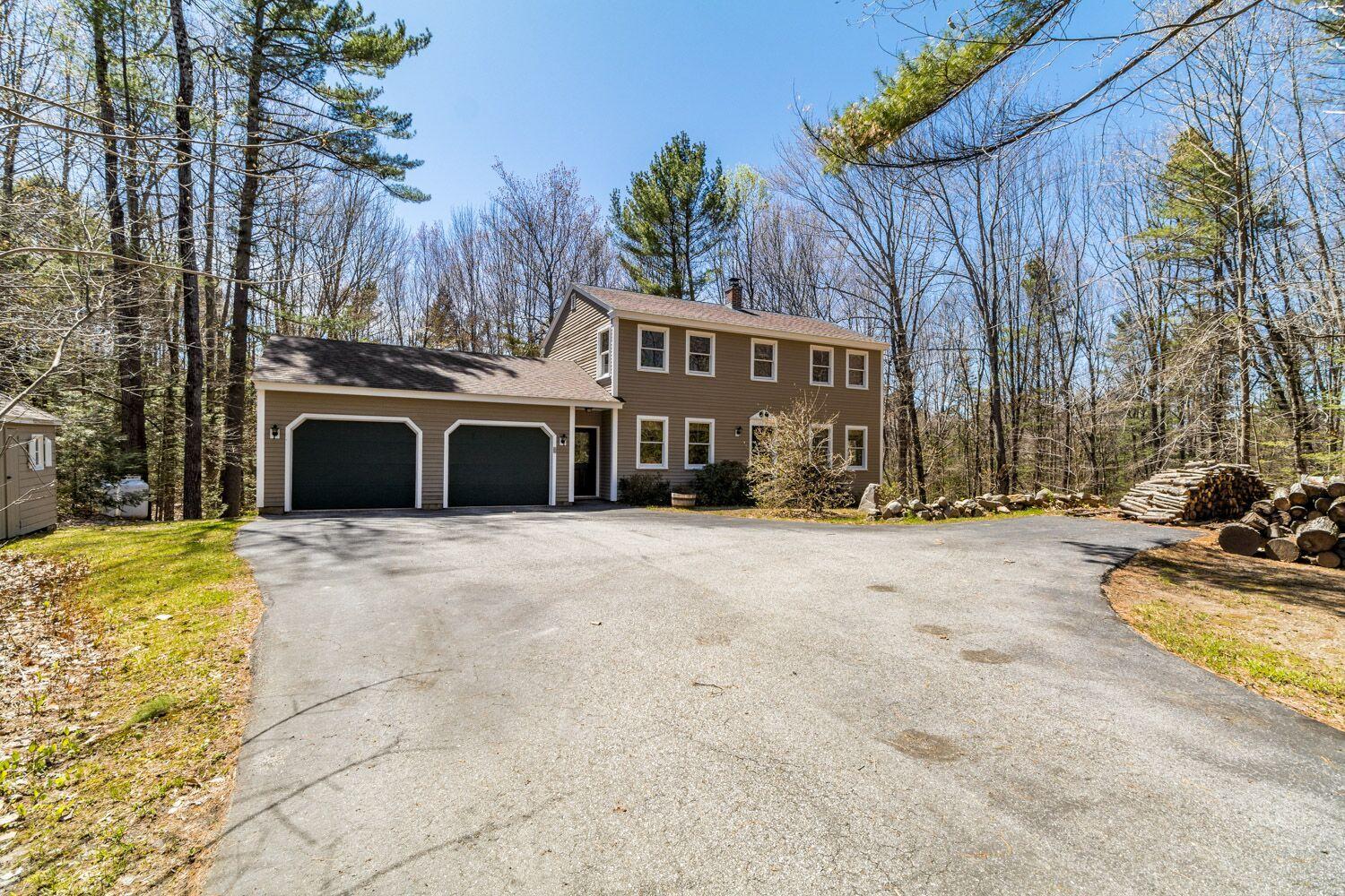 426 Royal Road North Yarmouth, ME 04097 - Photo 3 of 36 outside driveway