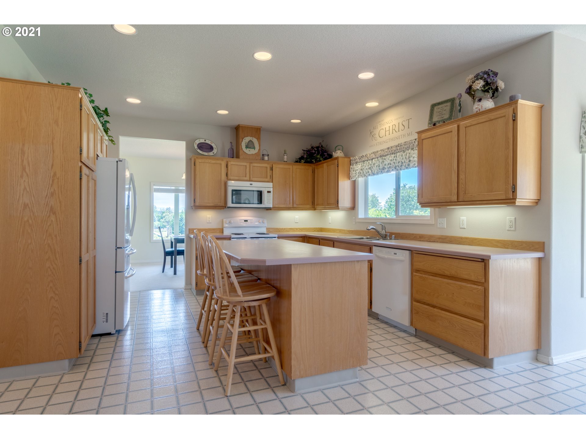 3309 Northeast 259th Street Ridgefield, WA 98642 - Photo 5 of 32