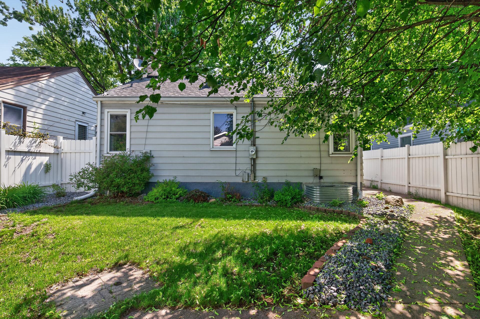 5010 6th Street Northeast Columbia Heights, MN 55421 - Photo 41 of 44