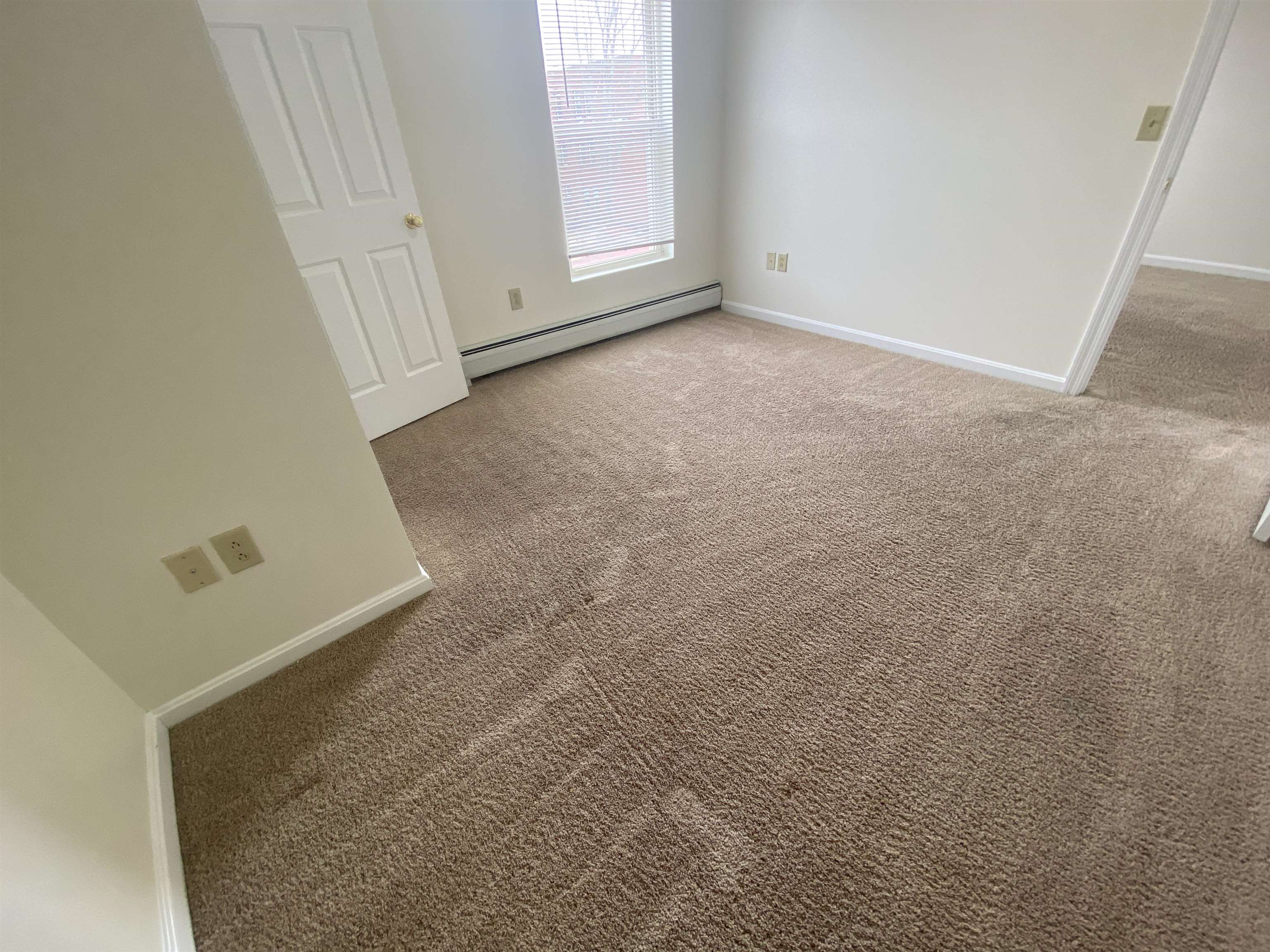 4 Martin Street, Unit 8 Derry, NH 03038 - Photo 15 of 35