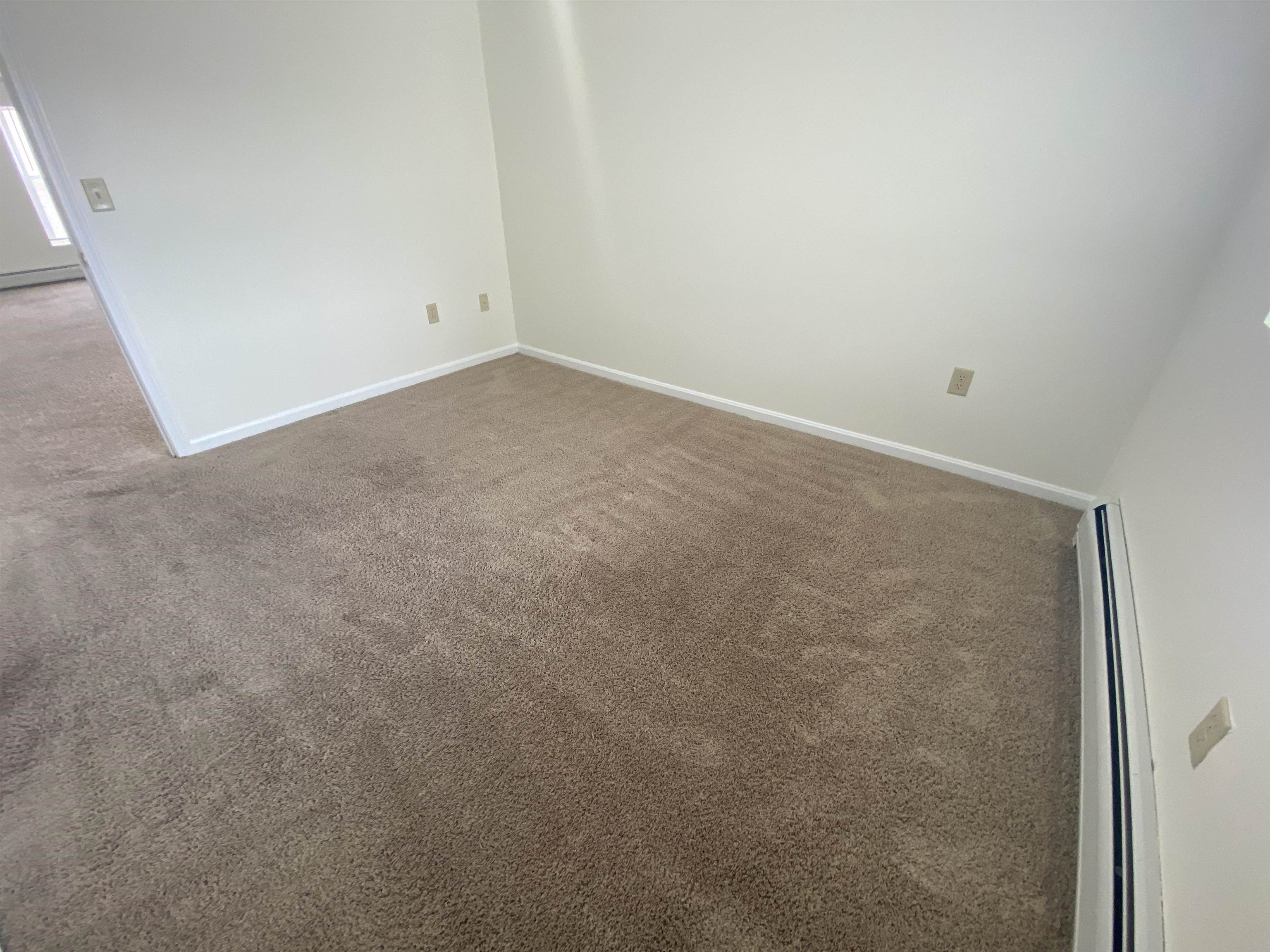 4 Martin Street, Unit 8 Derry, NH 03038 - Photo 24 of 35