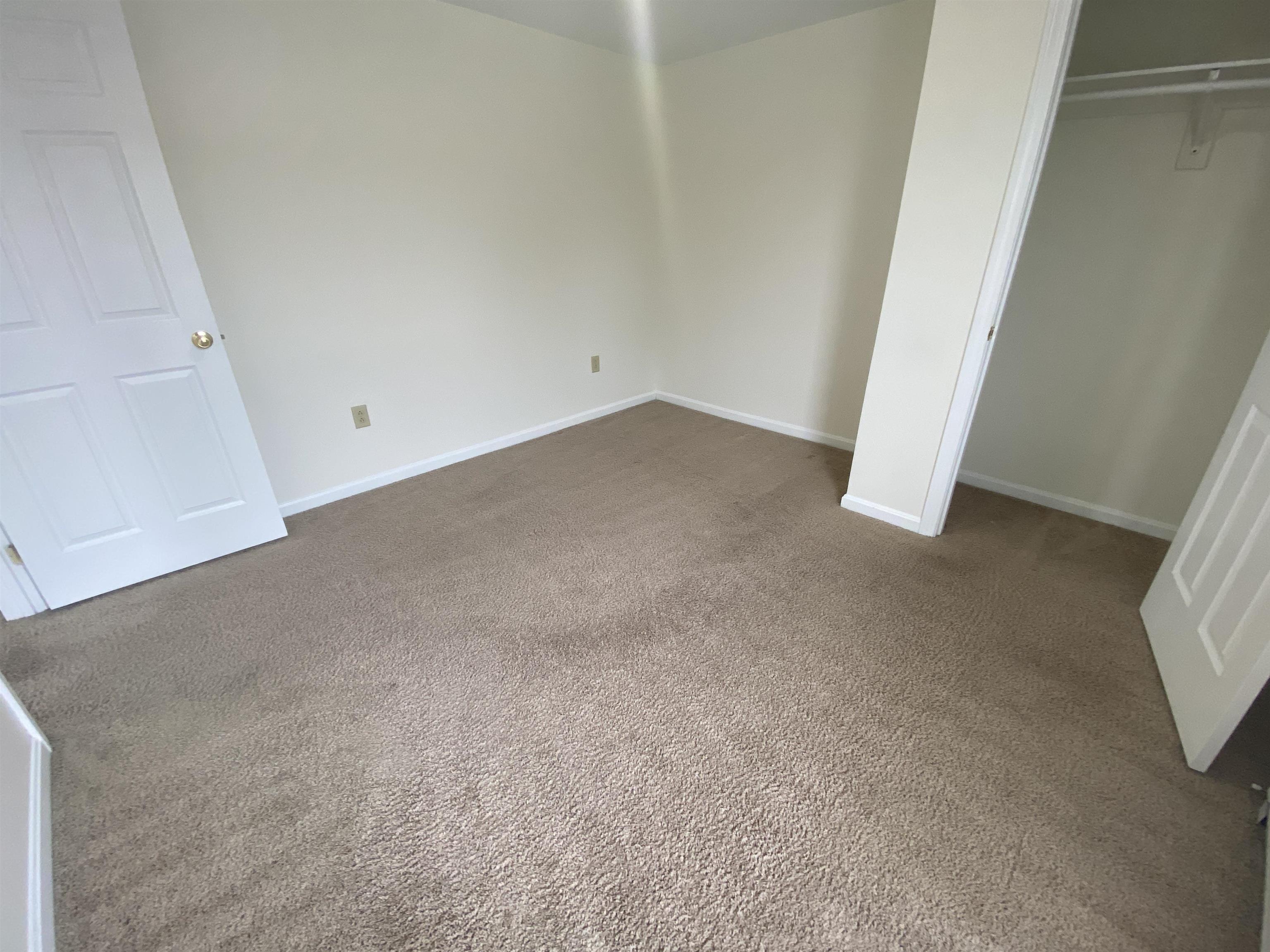 4 Martin Street, Unit 8 Derry, NH 03038 - Photo 25 of 35