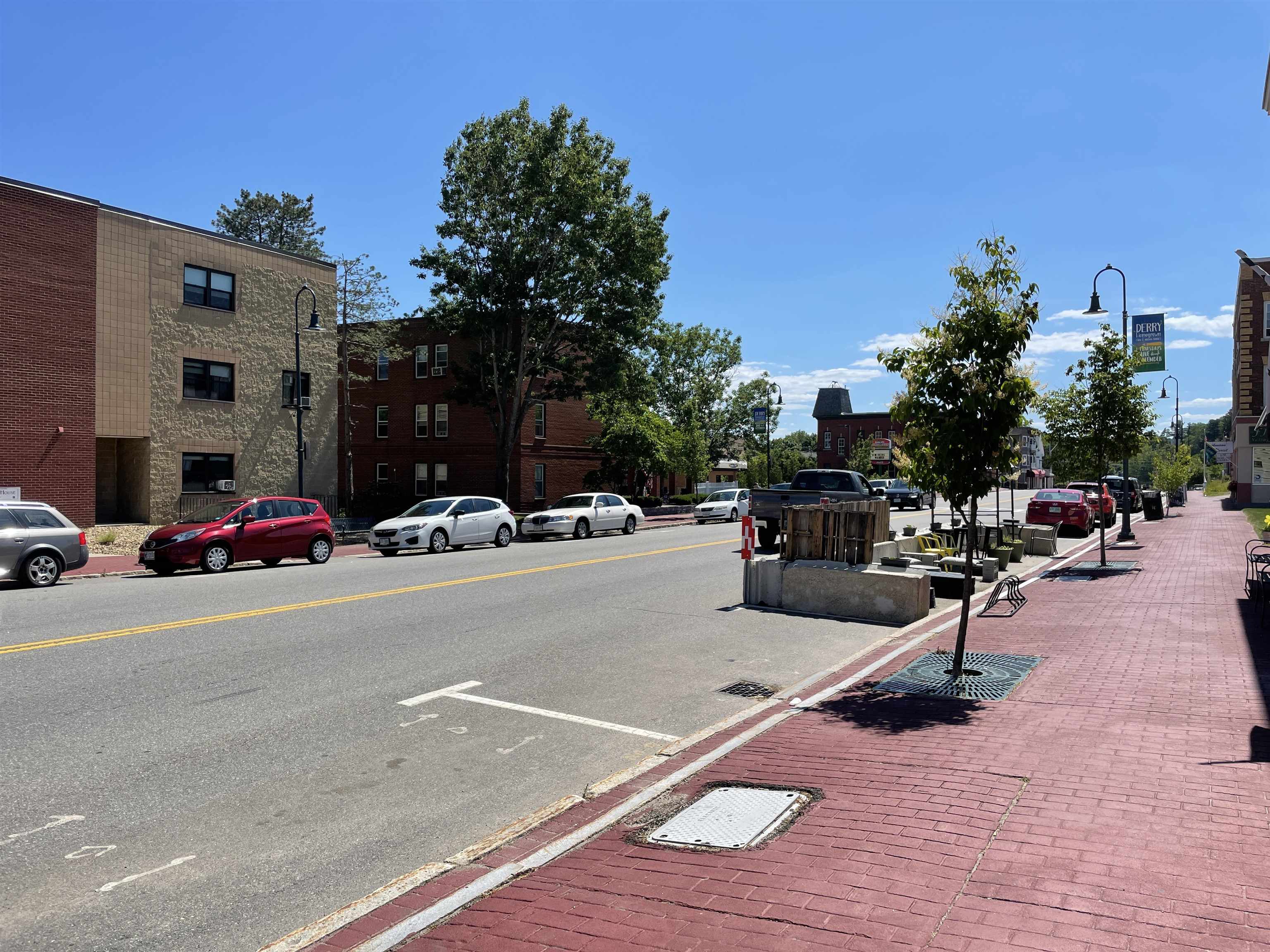 4 Martin Street, Unit 8 Derry, NH 03038 - Photo 33 of 35