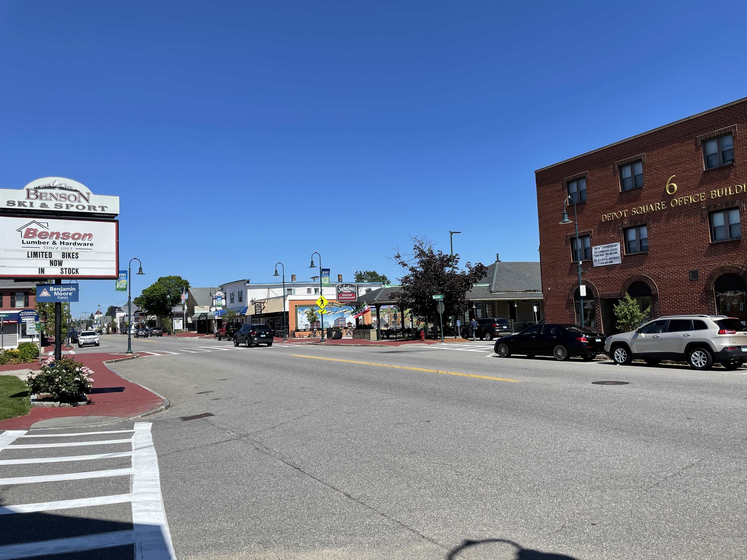 4 Martin Street, Unit 8 Derry, NH 03038 - Photo 34 of 35