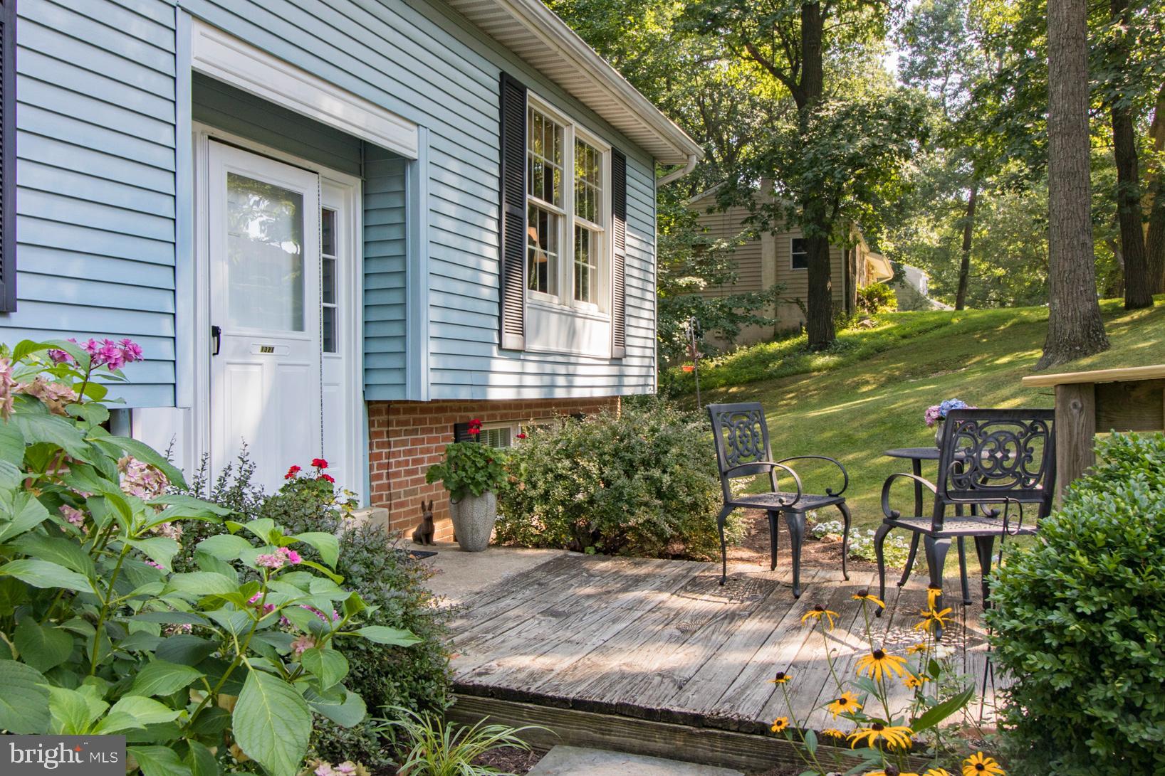 1321 Reed Street Coatesville, PA 19320 - Photo 3 of 31 Gallery Image 3