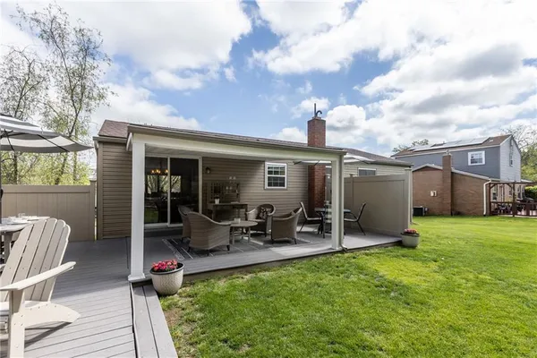 $375,000 | 2955 Kings Mill Road, Bethel Park, PA 15102
