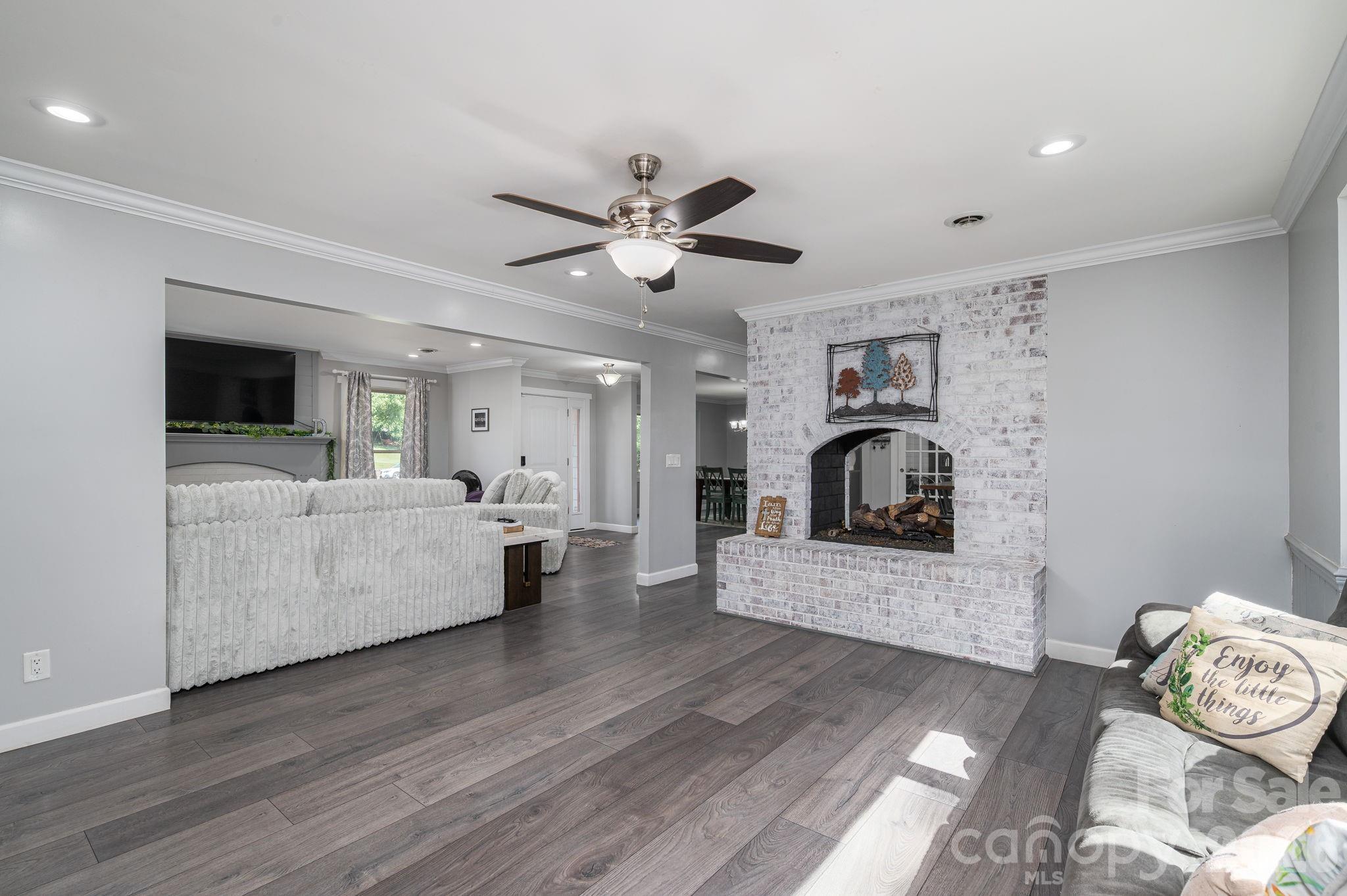 809 Spring Street Cherryville, NC 28021 - Photo 7 of 45