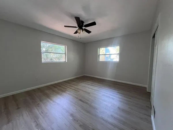 $2,295 | 1355 Lakeview Road, Clearwater, FL 33756