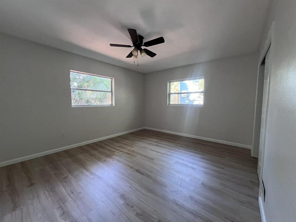 1353 Lakeview Road Clearwater, FL 33756 - Photo 11 of 11