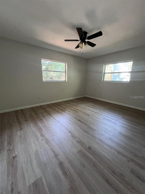 1353 Lakeview Road Clearwater, FL 33756 - Photo 9 of 11