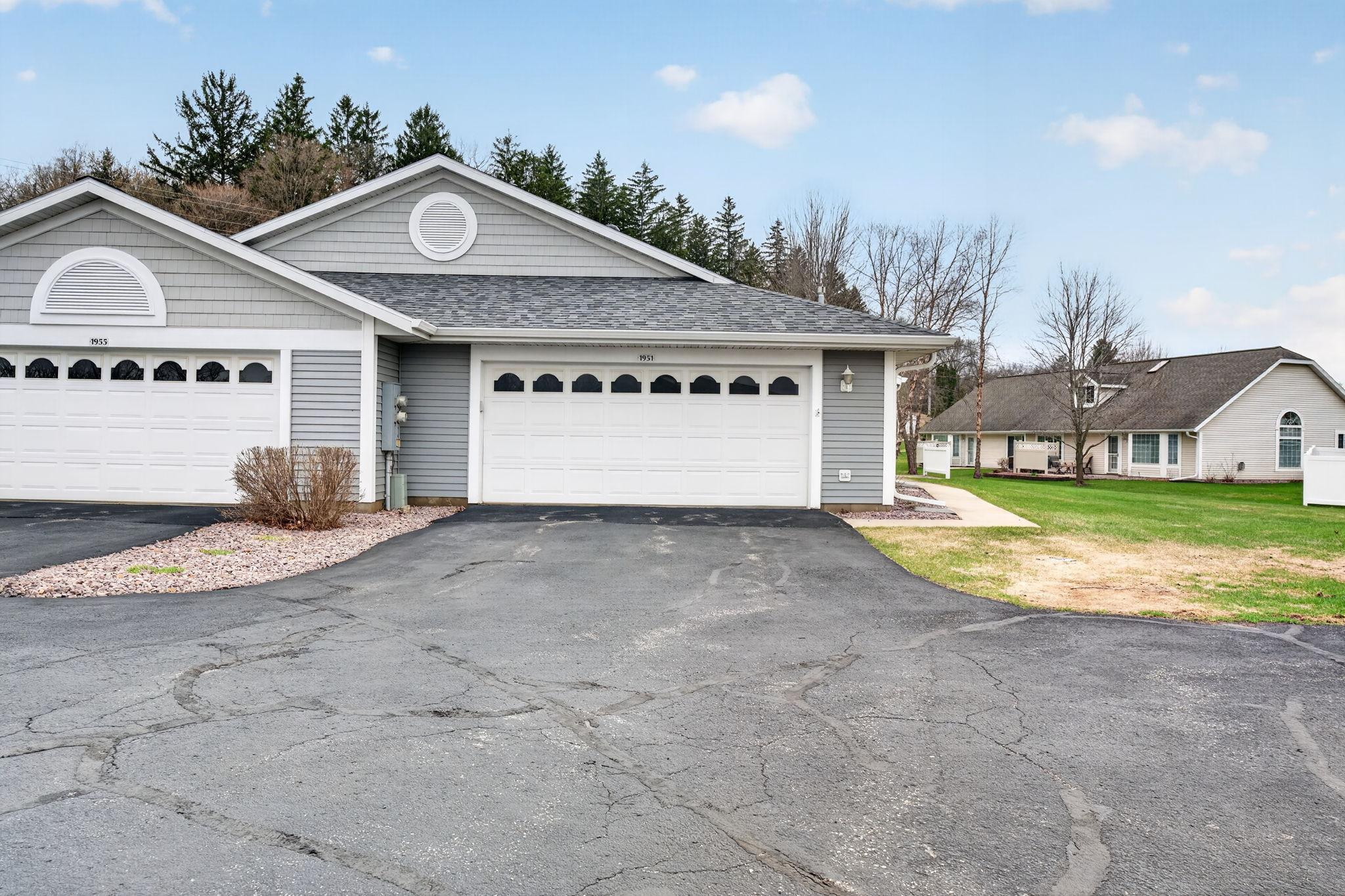 1951 Tiffany Cove Lane Southwest Rochester, MN 55902 - Photo 5 of 35