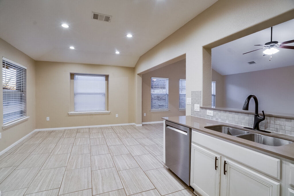 916 Palo Duro Loop Round Rock, TX 78664 - Photo 9 of 20