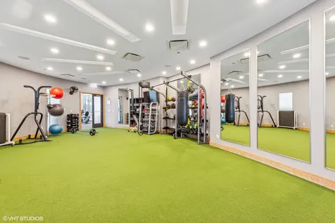 $1,250,000 | 401 North Wabash Avenue, Unit 80B, Chicago, IL 60611