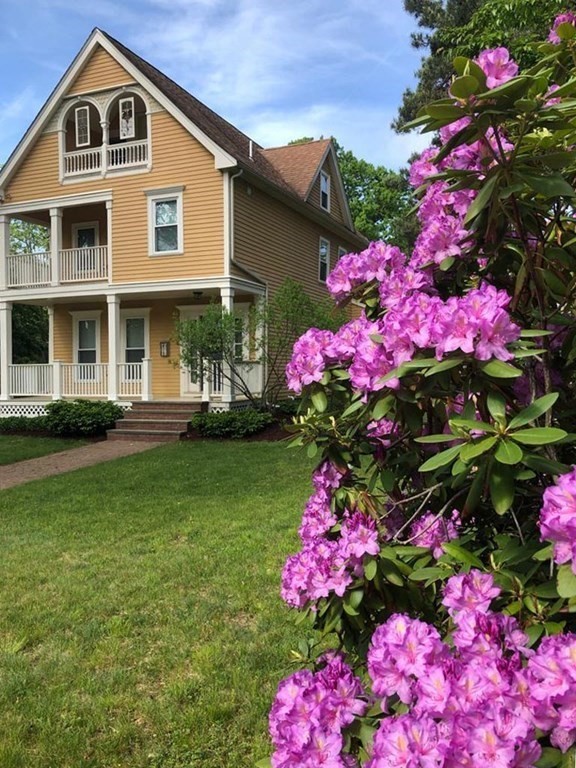 491 Webster Street Needham, MA 02494 - Photo 35 of 37 a front view of a house