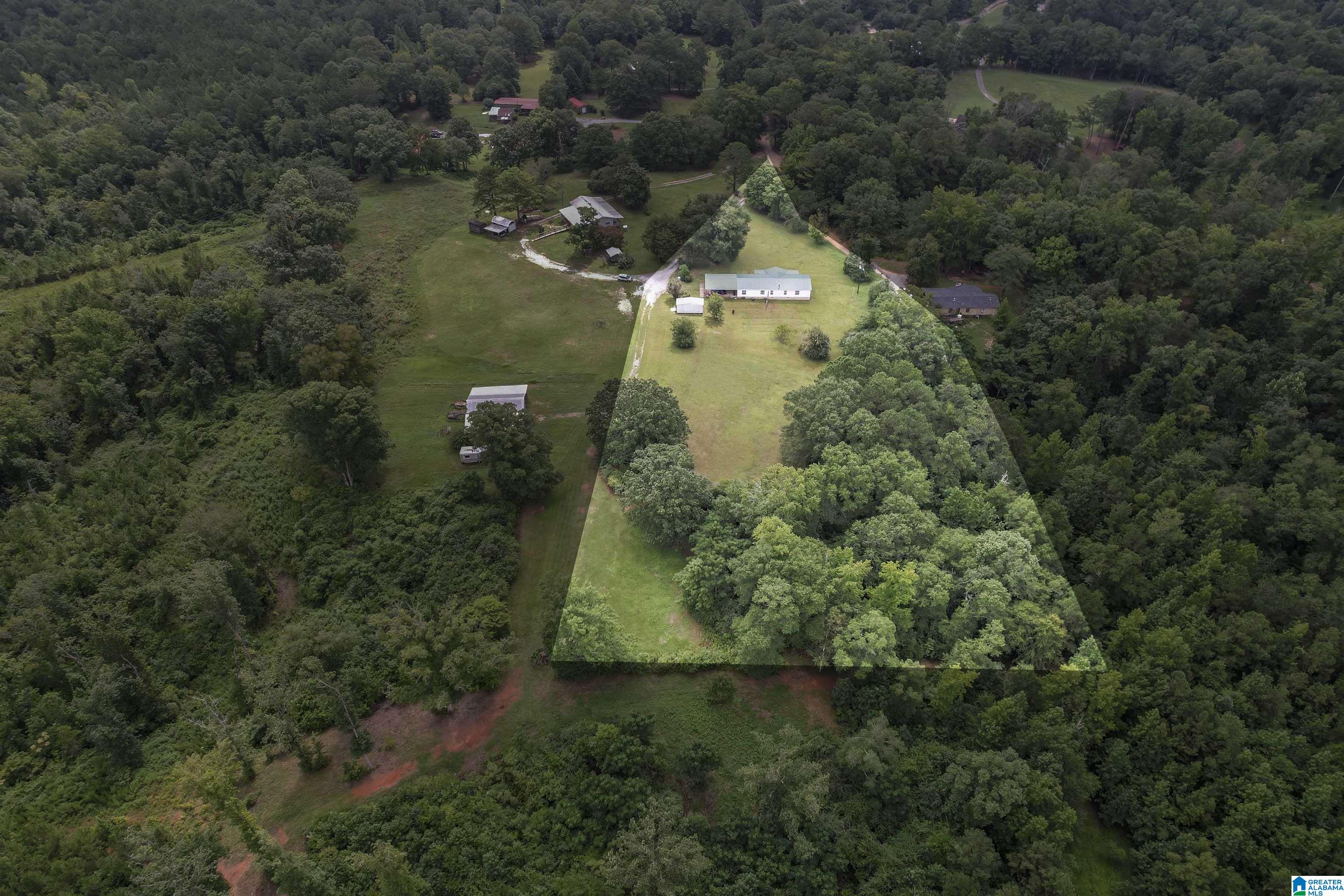 212 Fulton Road Columbiana, AL 35051 - Photo 8 of 33