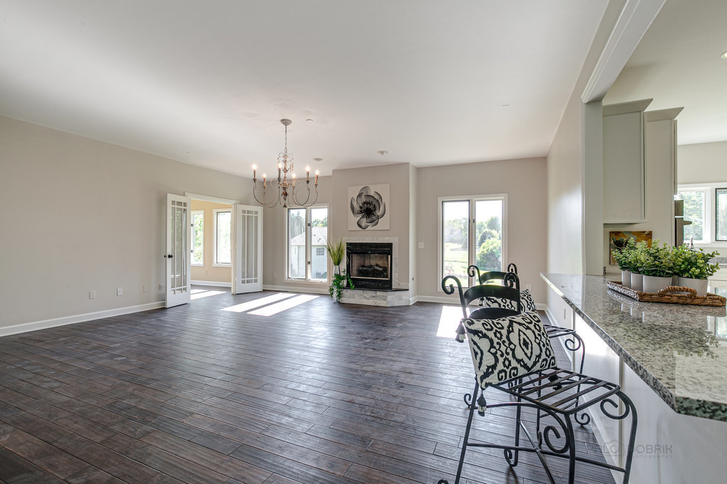 6909 Tall Grass Court Spring Grove, IL 60081 - Photo 12 of 60