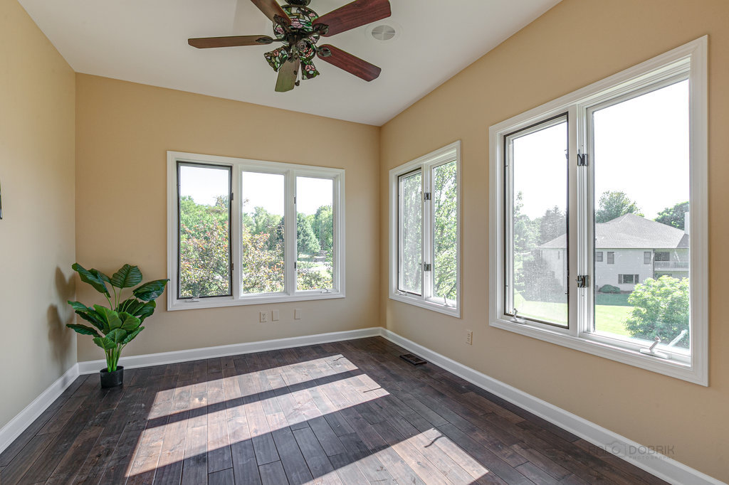 6909 Tall Grass Court Spring Grove, IL 60081 - Photo 19 of 60