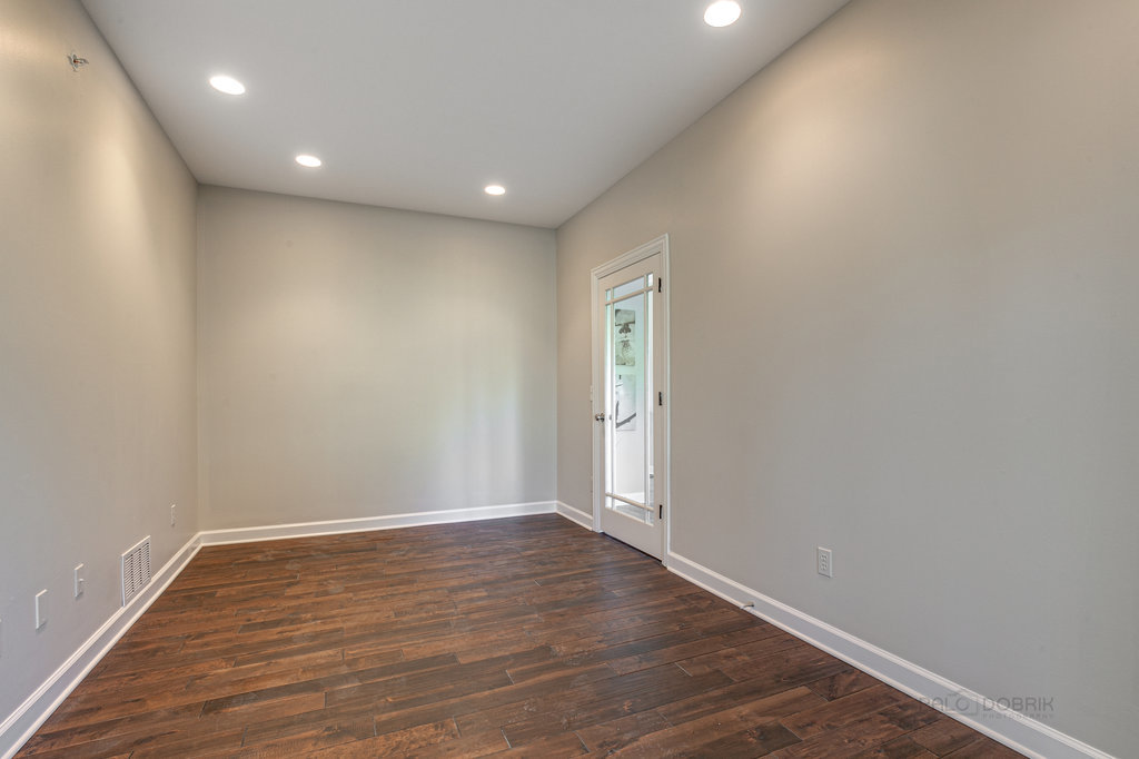 6909 Tall Grass Court Spring Grove, IL 60081 - Photo 25 of 60