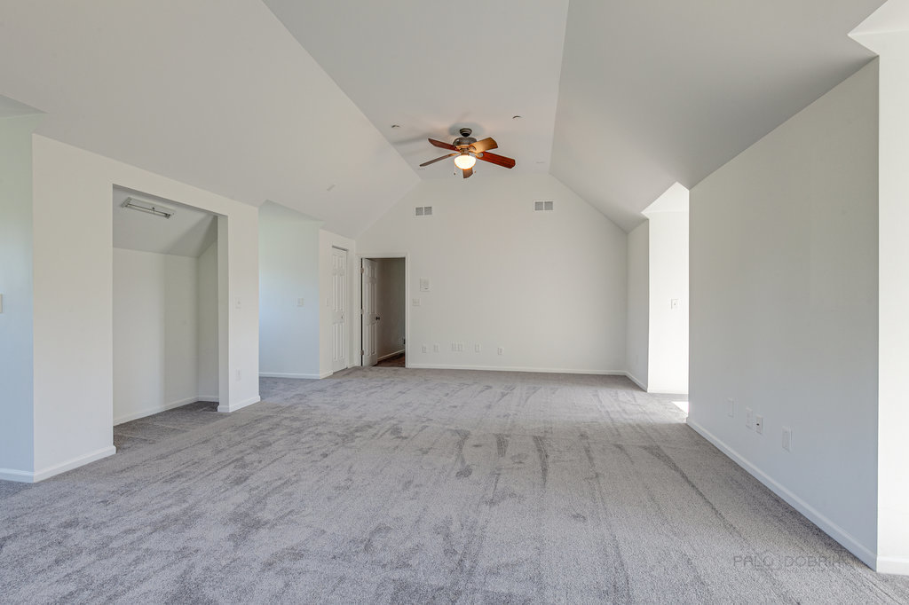 6909 Tall Grass Court Spring Grove, IL 60081 - Photo 27 of 60