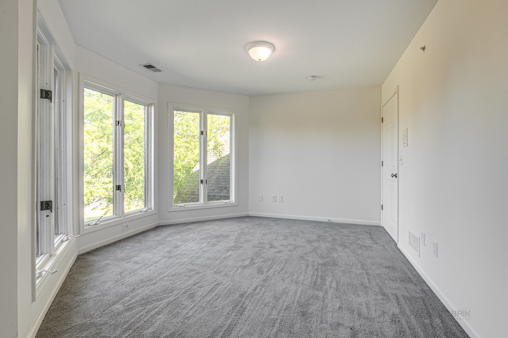 6909 Tall Grass Court Spring Grove, IL 60081 - Photo 30 of 60