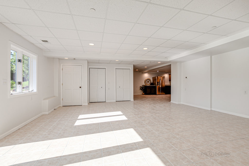 6909 Tall Grass Court Spring Grove, IL 60081 - Photo 39 of 60