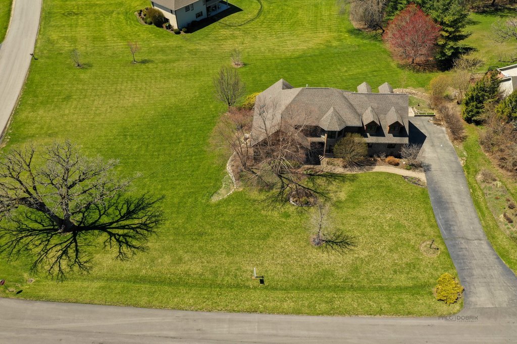 6909 Tall Grass Court Spring Grove, IL 60081 - Photo 55 of 60